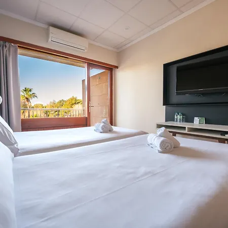 Nura Condor 3* بلايا ذي بالما