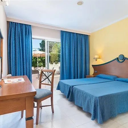 מלון Nura Condor 3*